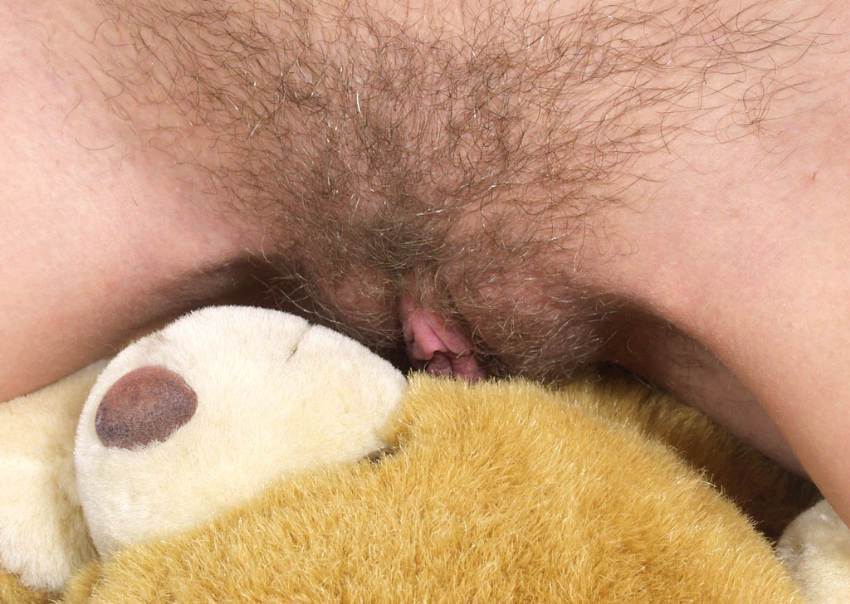 Pinterest Hairy Woman on 9742