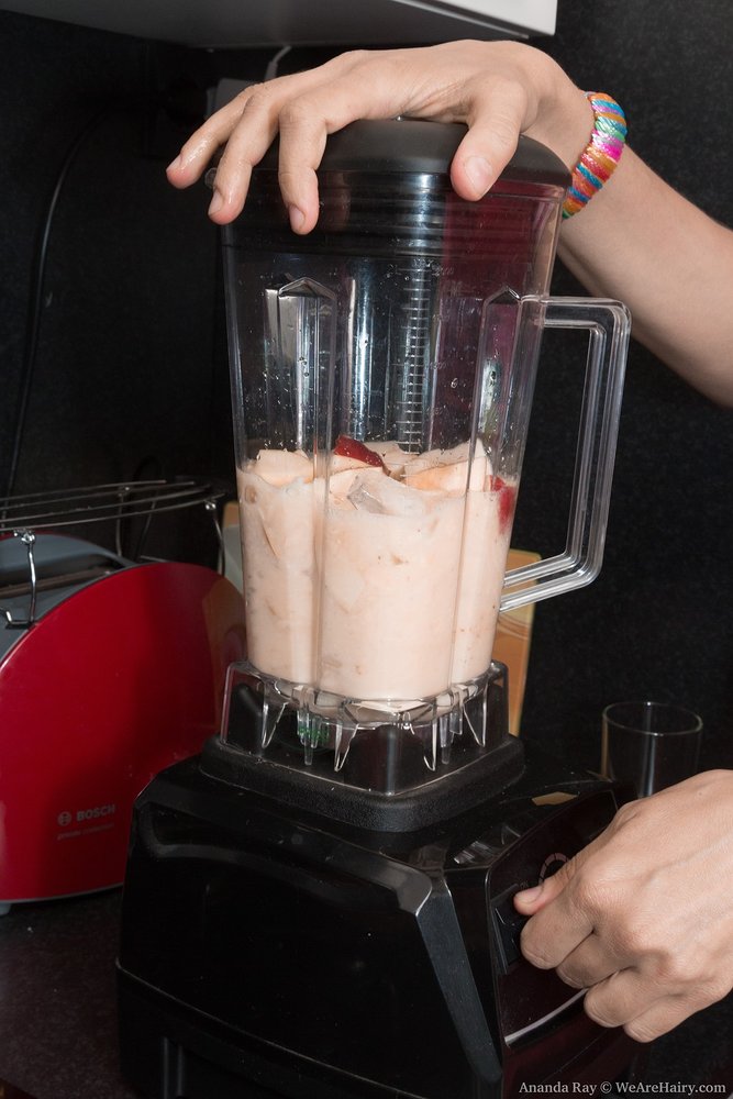 Pinterest Hairy Woman on 4255